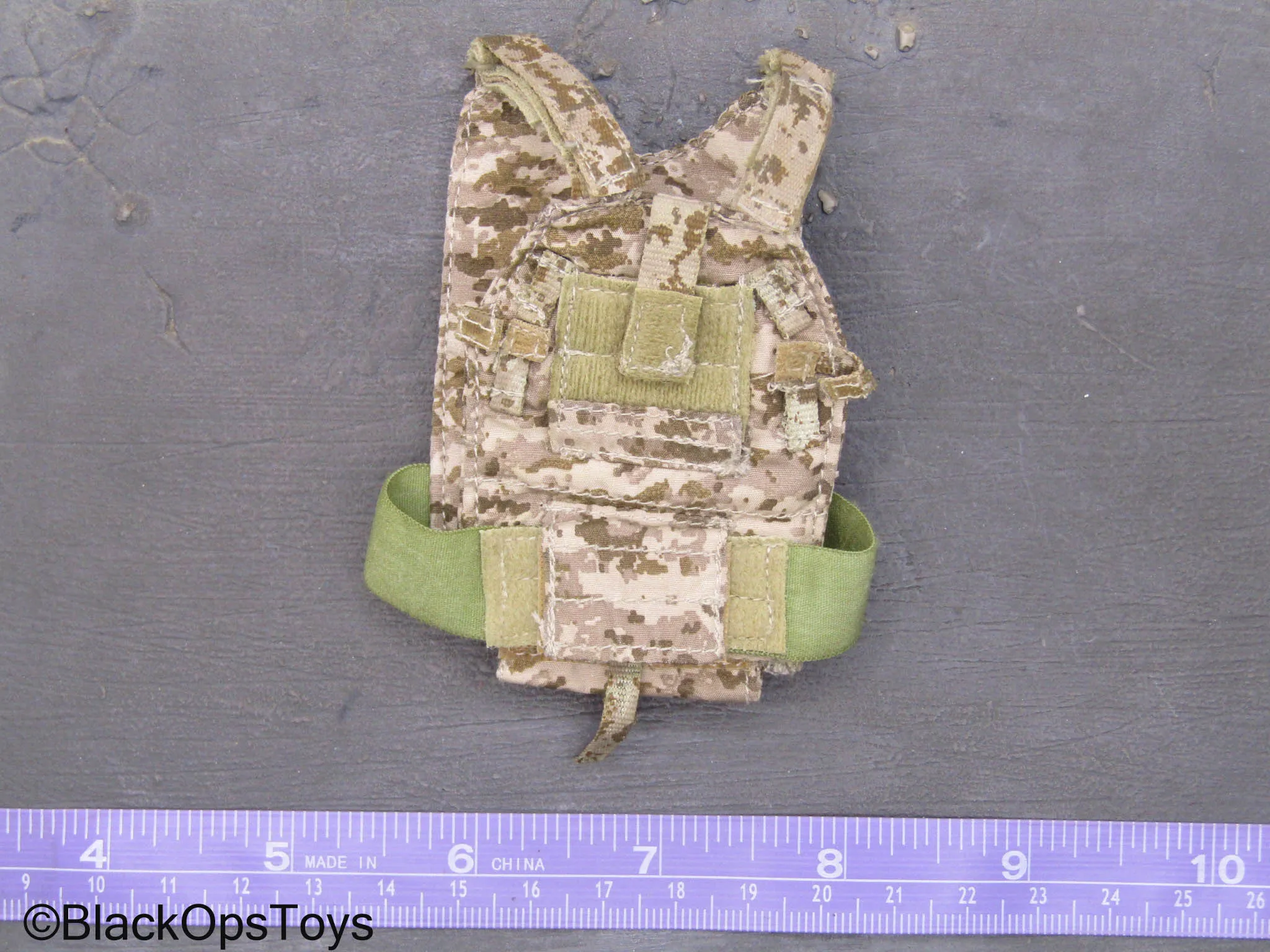 AOR1 Combat Vest