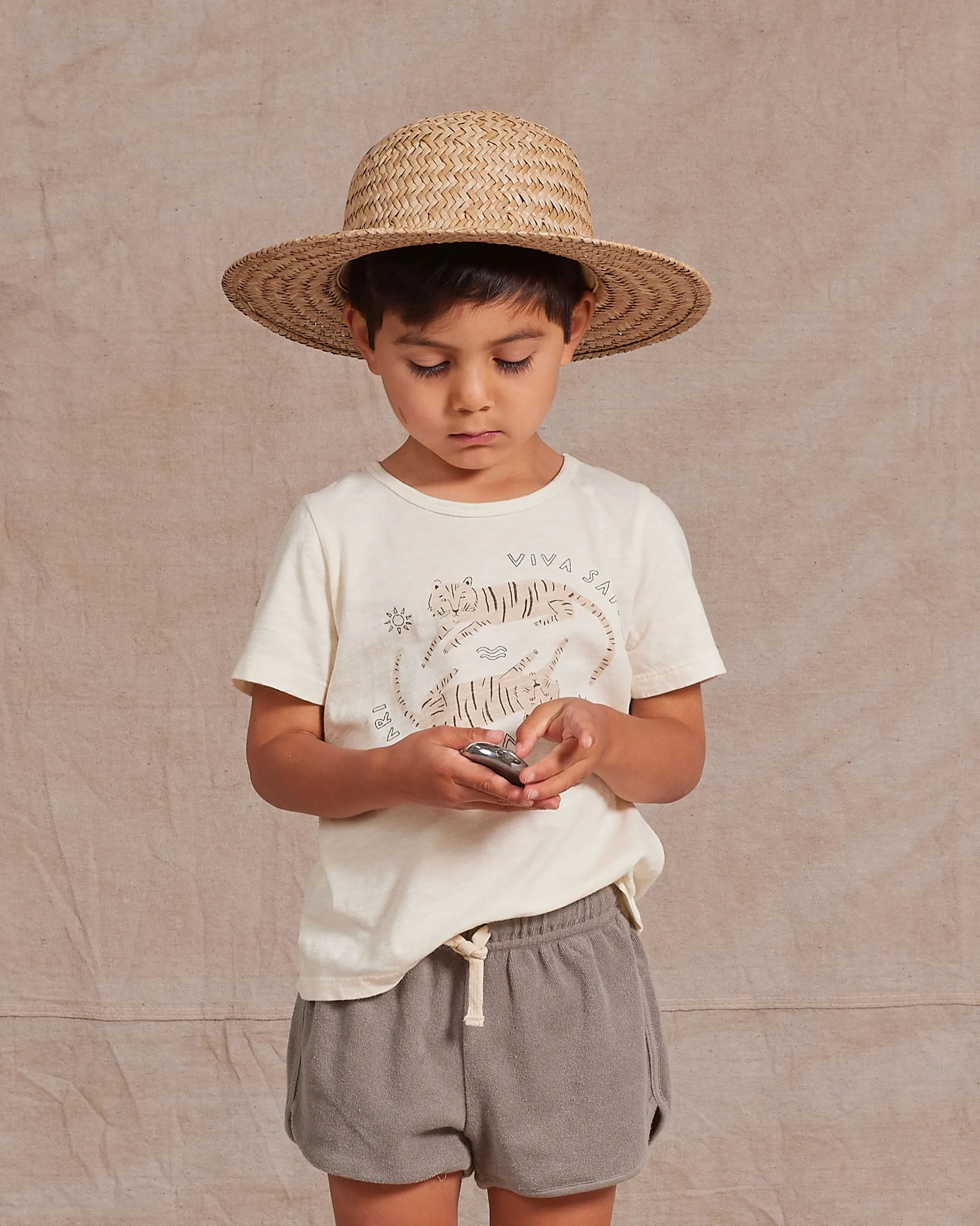basic tee || viva safari
