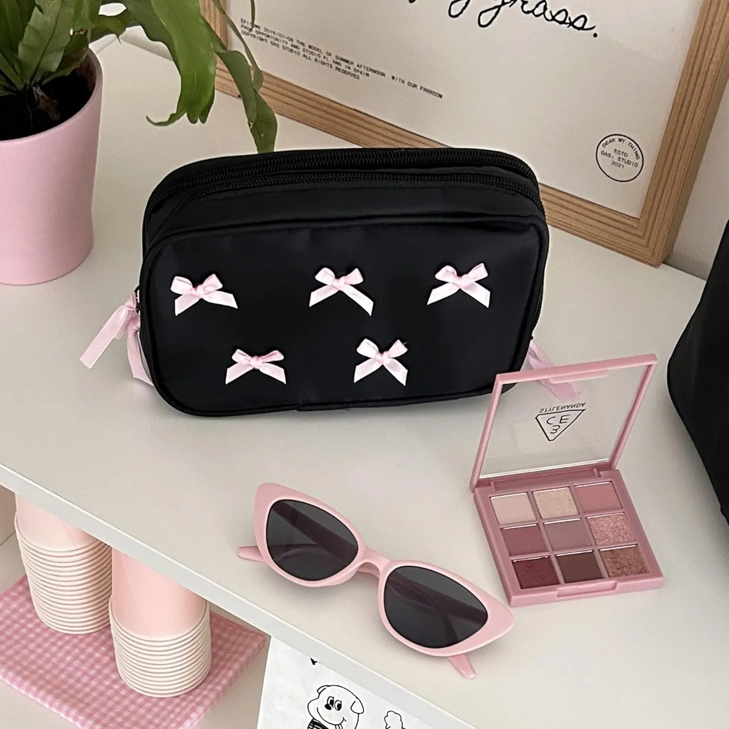 Bow Makeup Bag for Women, Cute Bow Cosmetic Purse, Large Capacity Bow Travel Toiletry Bag, Storage Pouch for Pencil (S)
