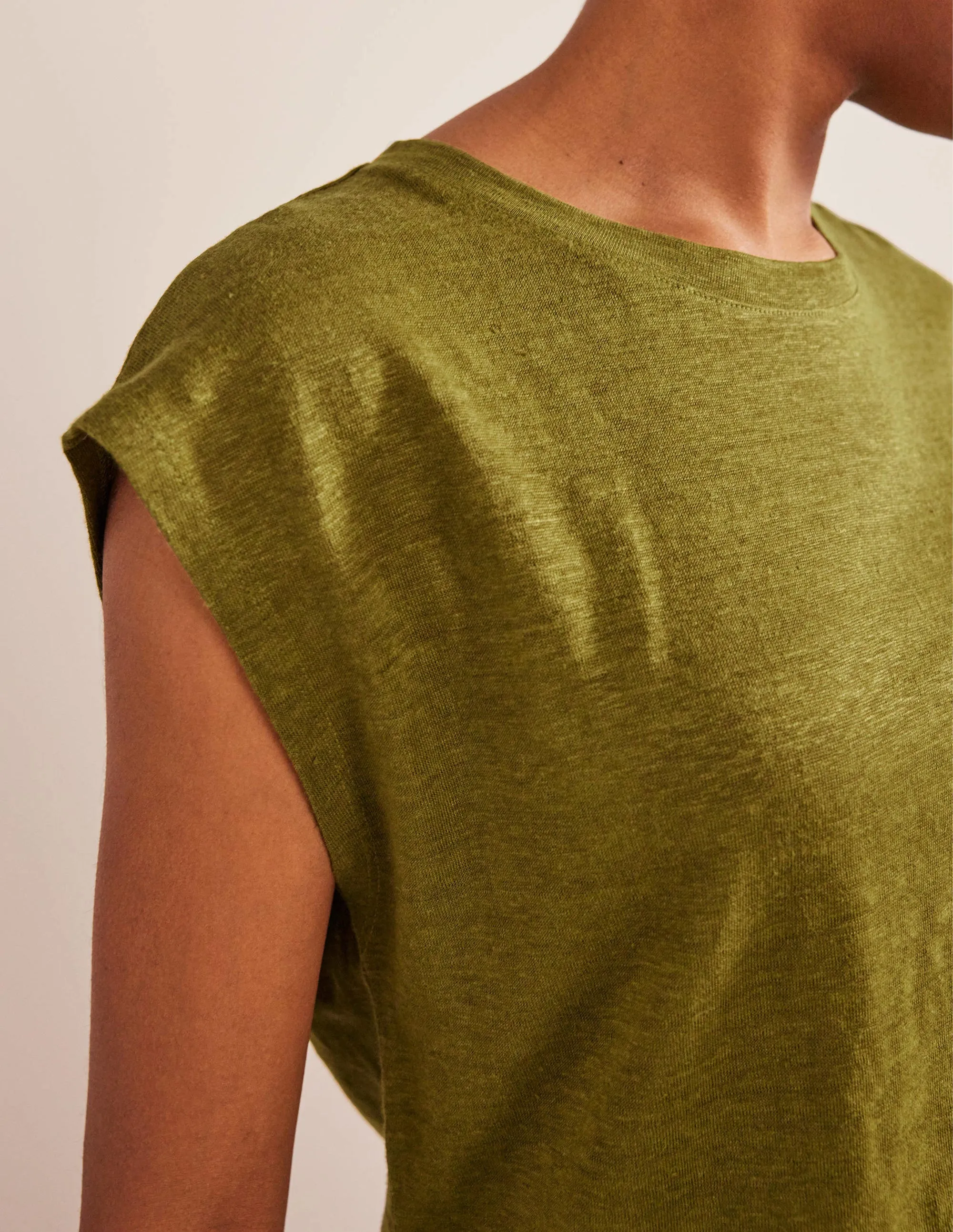 Crew Neck Linen T-shirt-River Reed