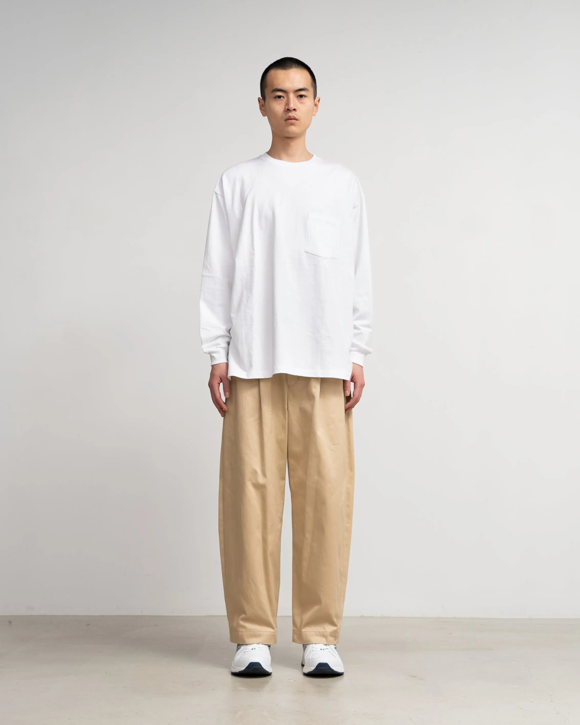 L/S Oversized Pocket Tee