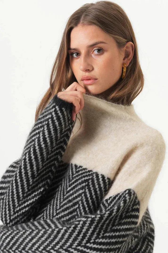 Sophia | Turtleneck Sweater