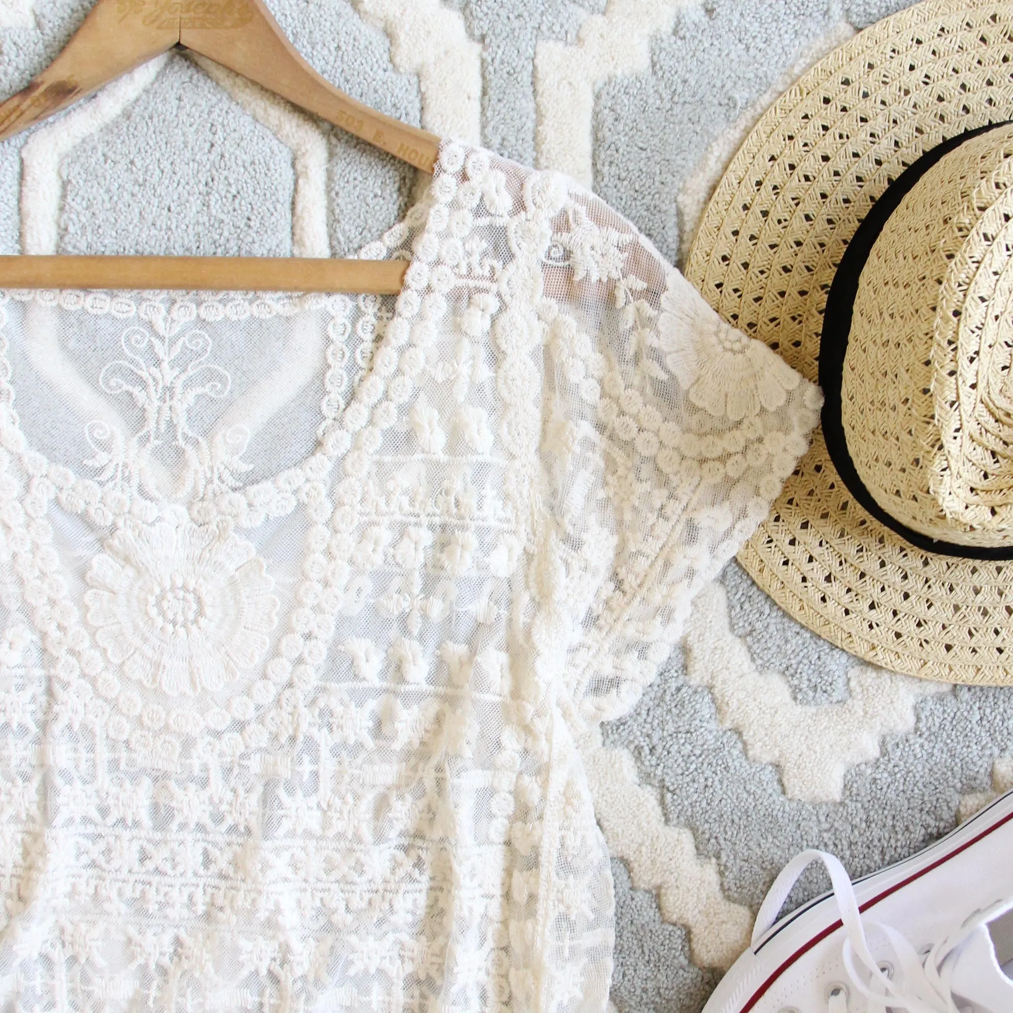 The Lace Basic Tee