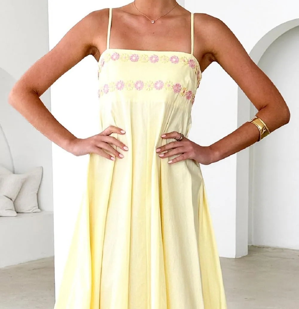 Women Boho Floral Maxi Cami Dress Spaghetti Strap Flowy Long Dress Square Neck A Line Dress Summer Beach Dress